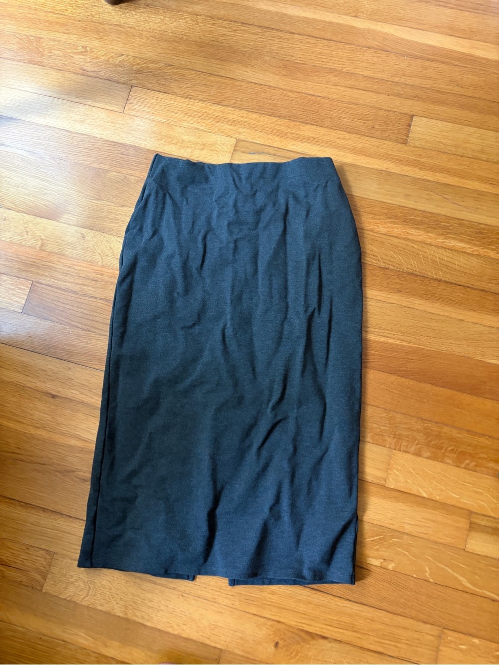Wilfred charcoal pencil skirt